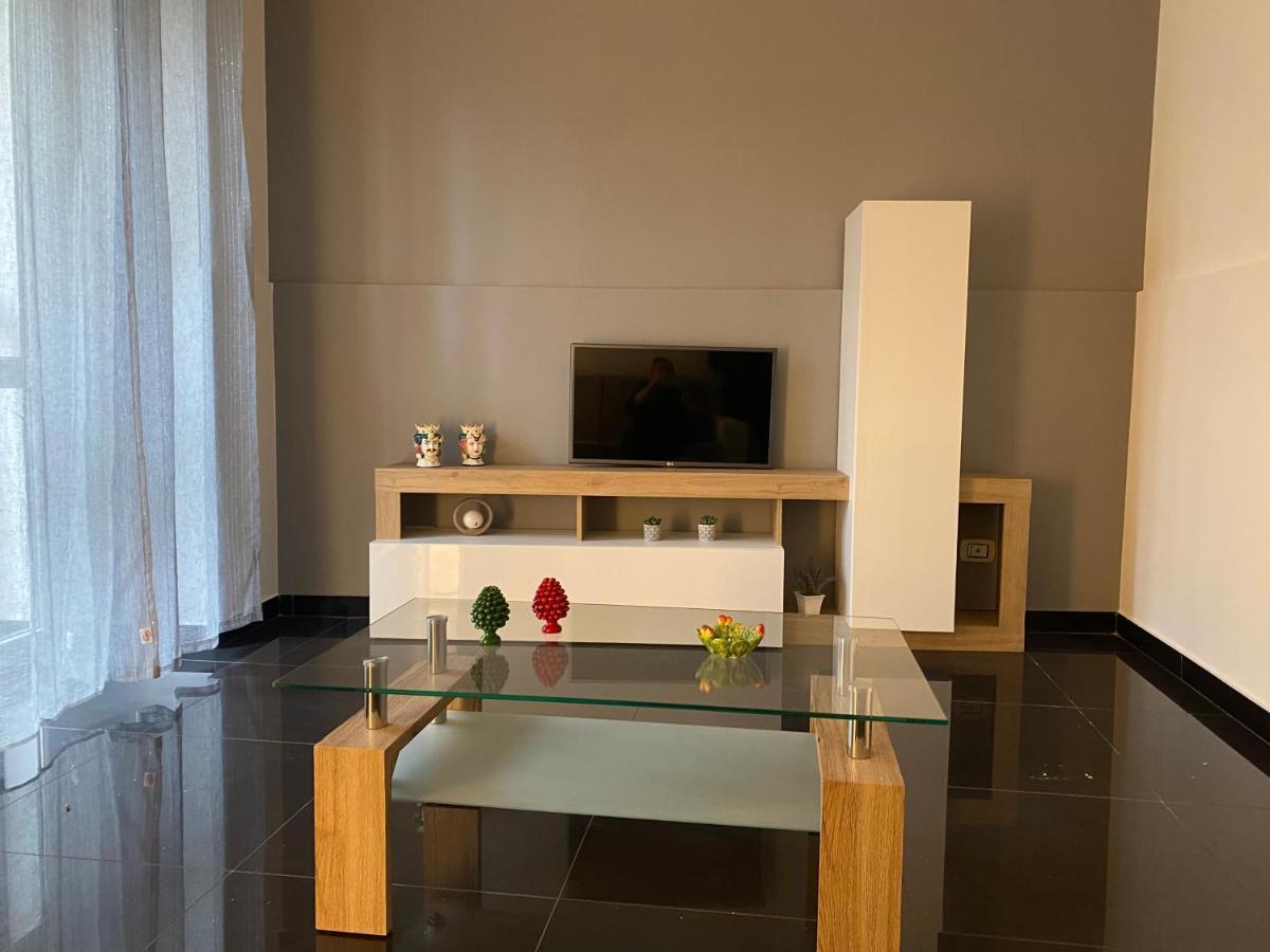 Casa Pirandello 12 Apartment Catania Ngoại thất bức ảnh